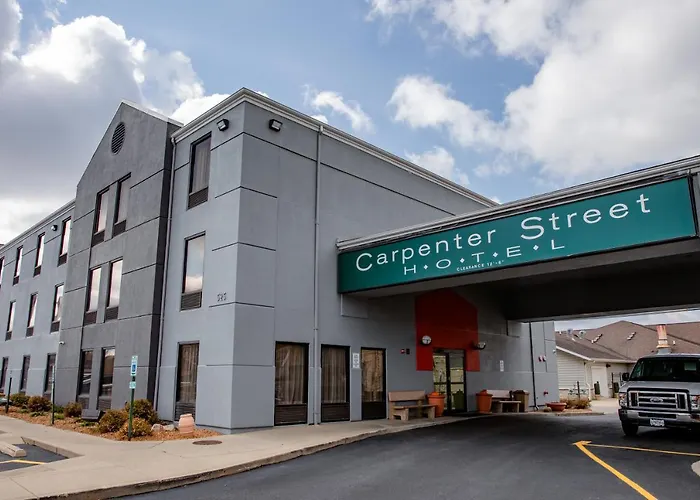 Carpenter Street Hotel